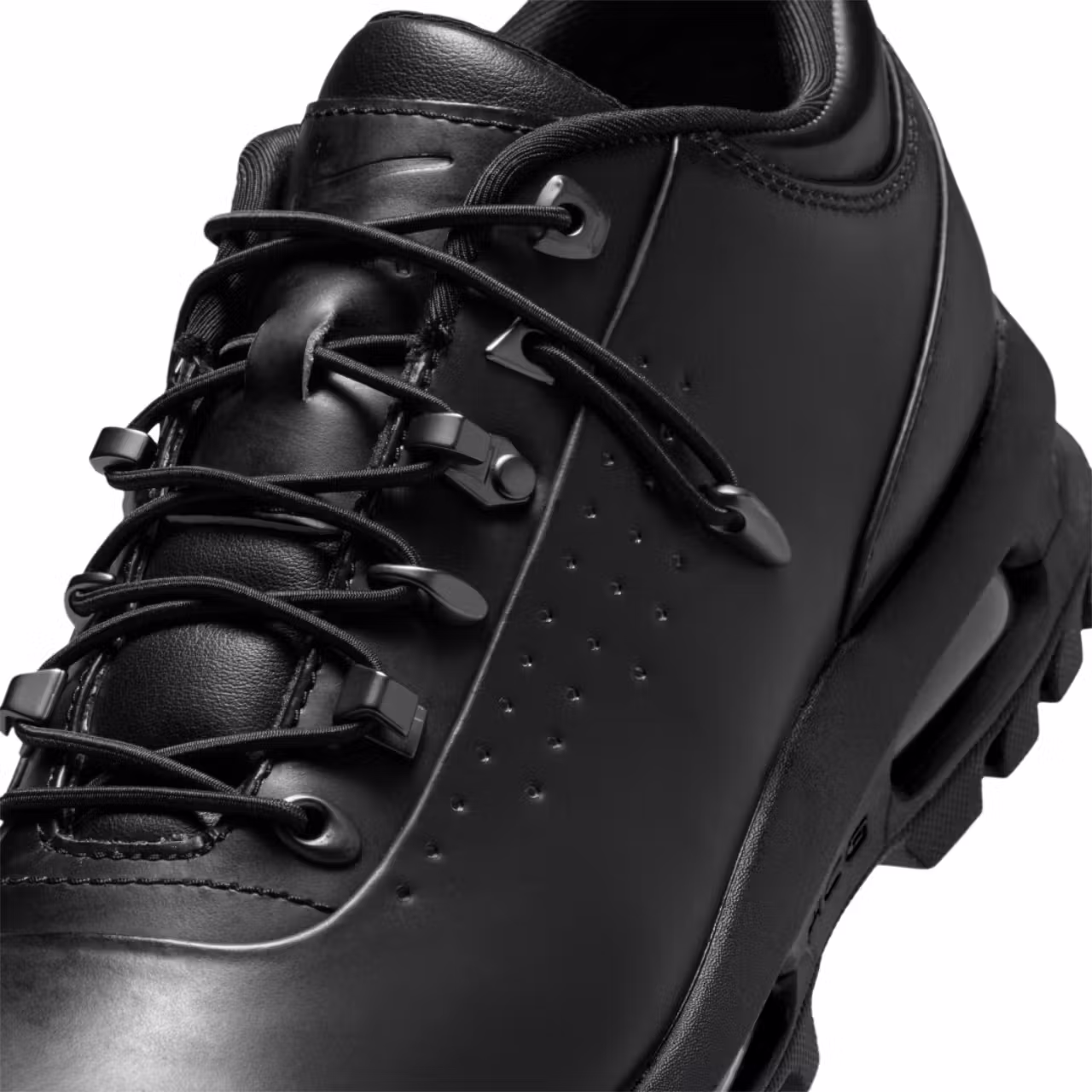 Повернення Nike Air Max Goadome Low: міць, непідвладна часу 3 Повернення Nike Air Max Goadome Low: міць, непідвладна часу 3