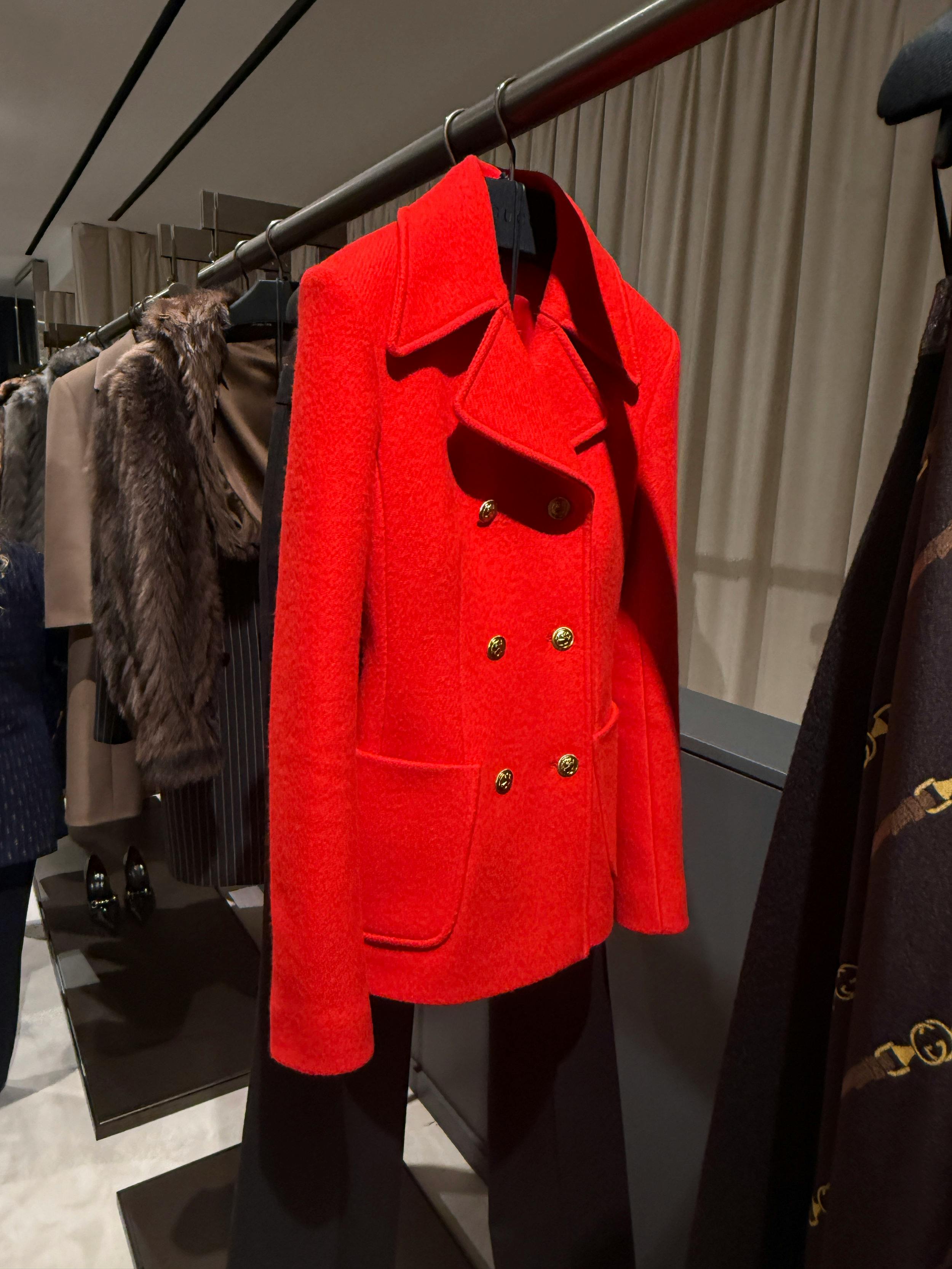 Демис Звук Gucci: Відчуття Часу в Серці Нью-Йорка 22