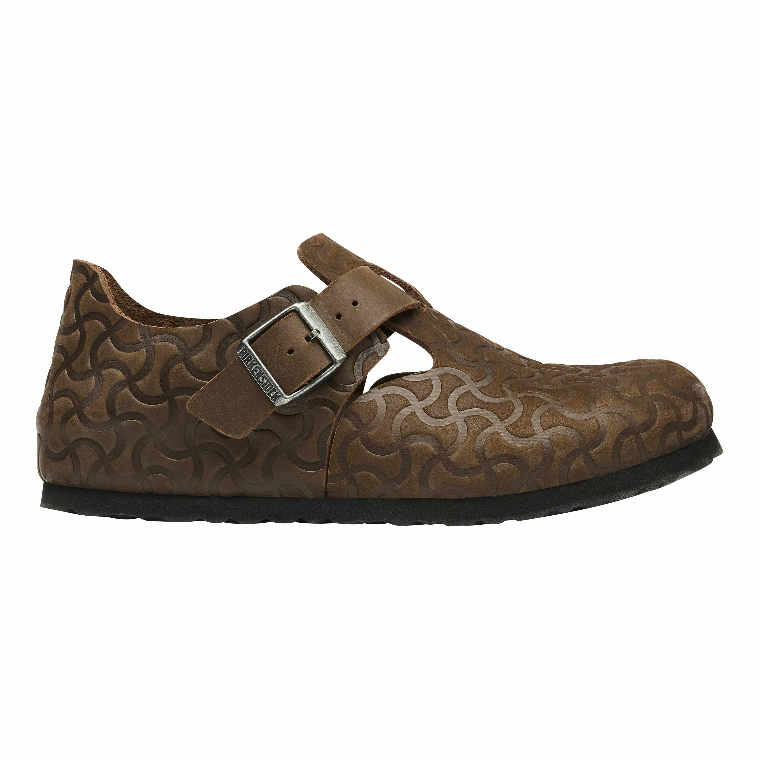 Бостон від Birkenstock відсвяткував півстоліття. На черзі — переосмислення. 37