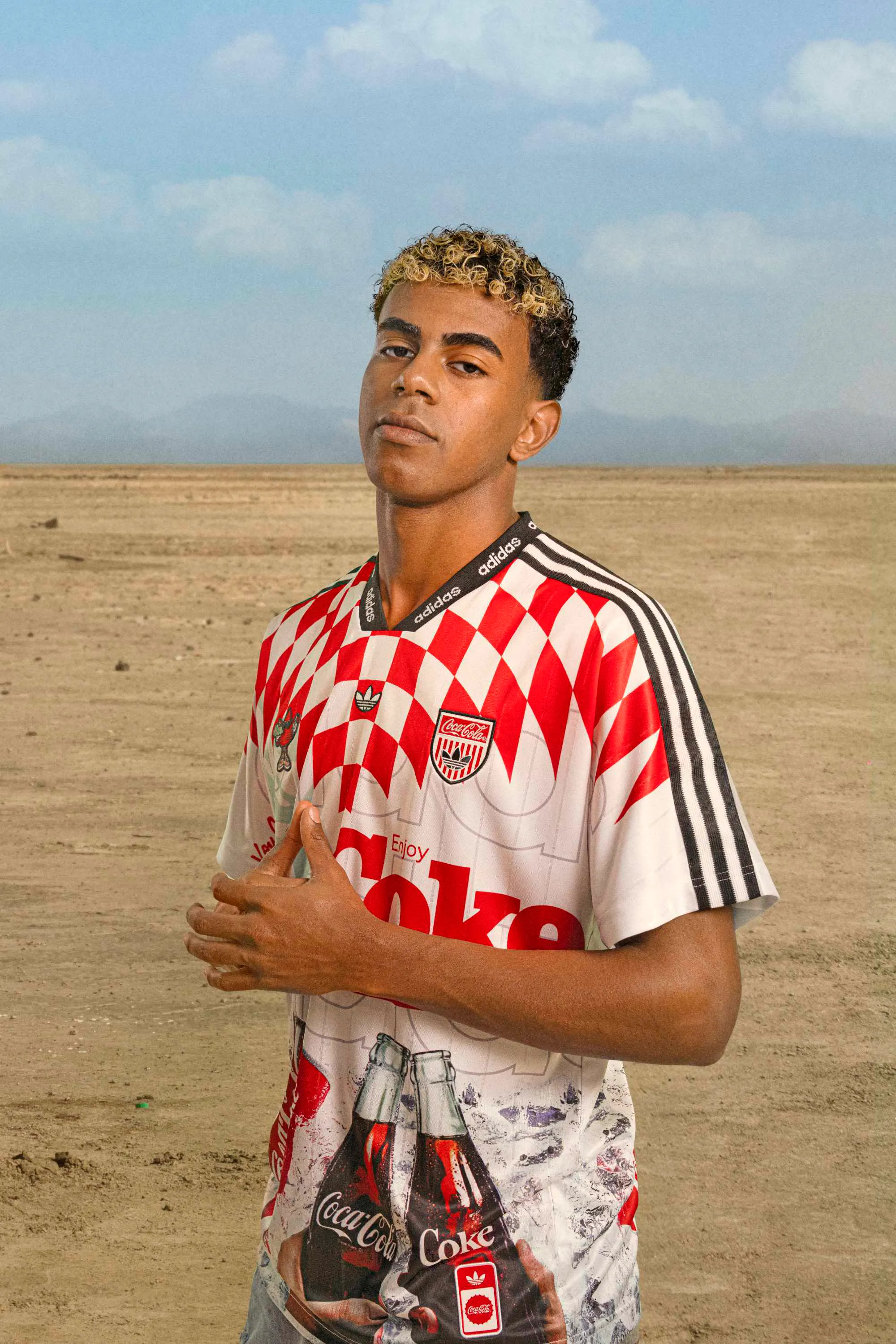 Що справжнє за гардероб Coca-Cola x adidas до Чемпіонату Світу? 10