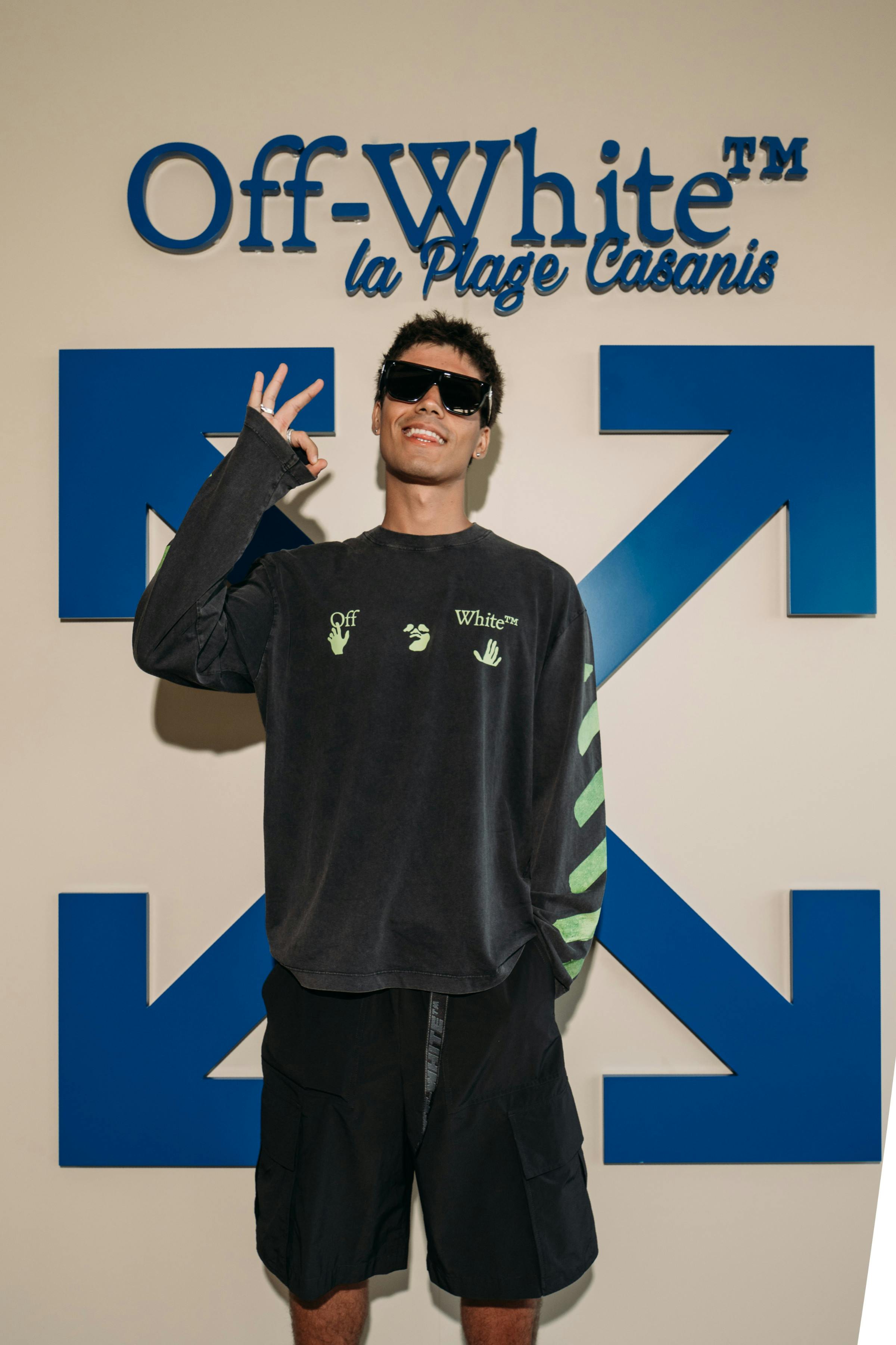 Марбелья: Літній Оазис Off-White для обраних 14