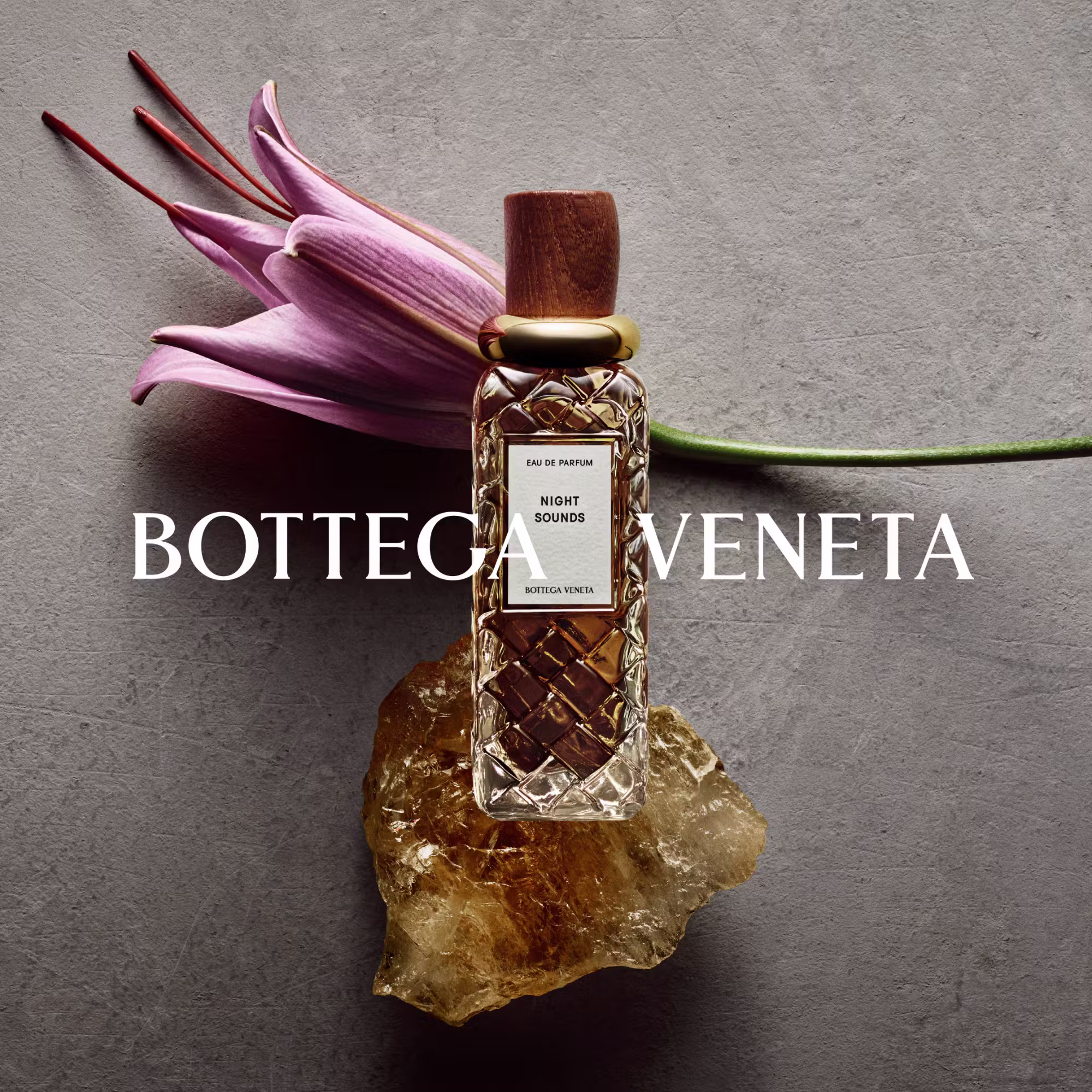 Пляшечки парфумів Bottega такі ж вишукані, як і їхні сумки 21
