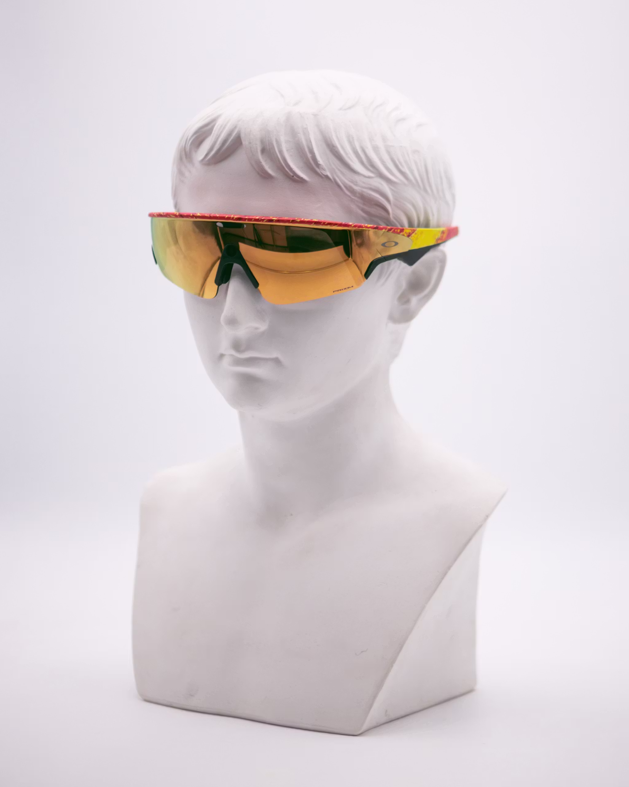 Окуляри для чемпіонів: таємниці Oakley 37