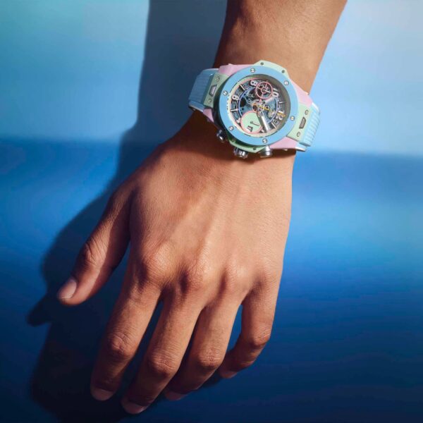 Ніжні відтінки Hublot: Гаряче літо годинникових шедеврів