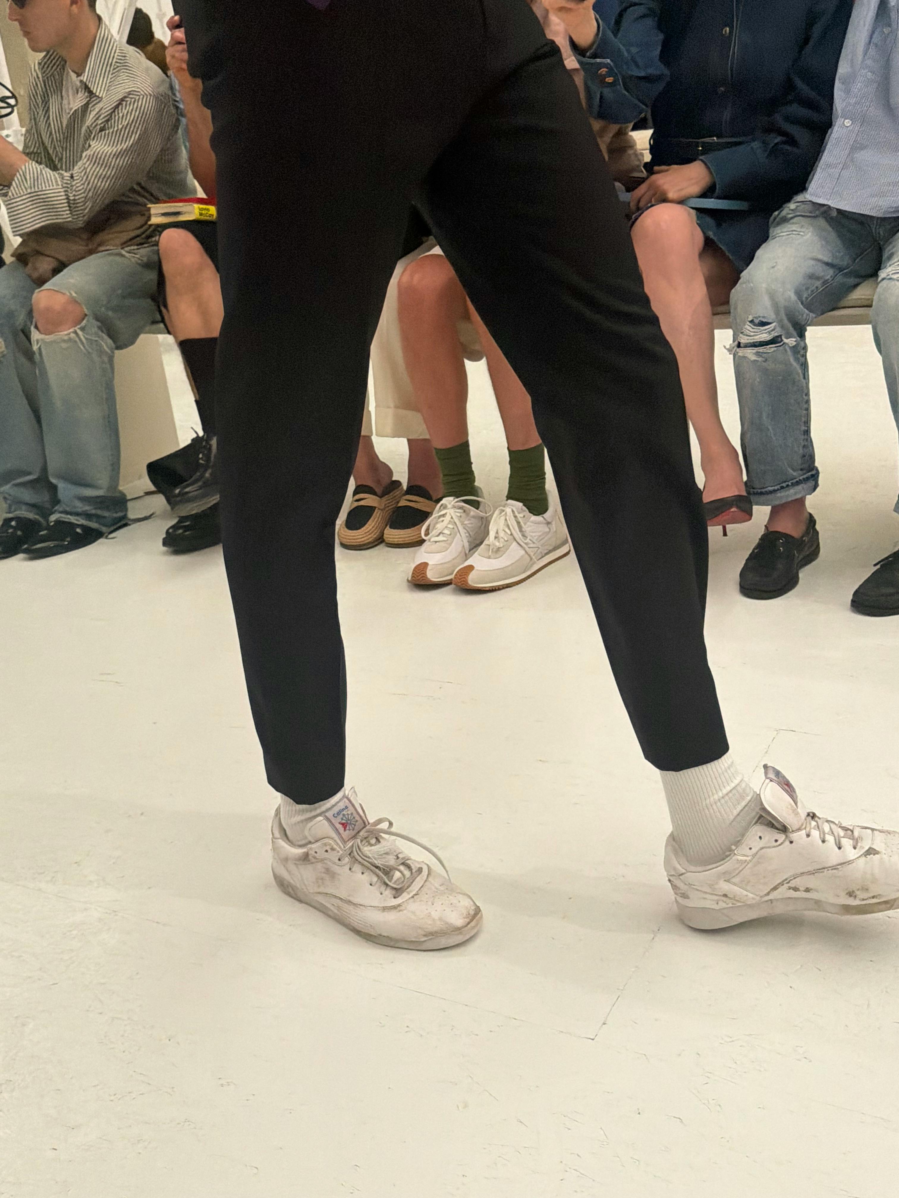 CELINE Одягає Reebok у Вишукану Принаду Розкоші 7