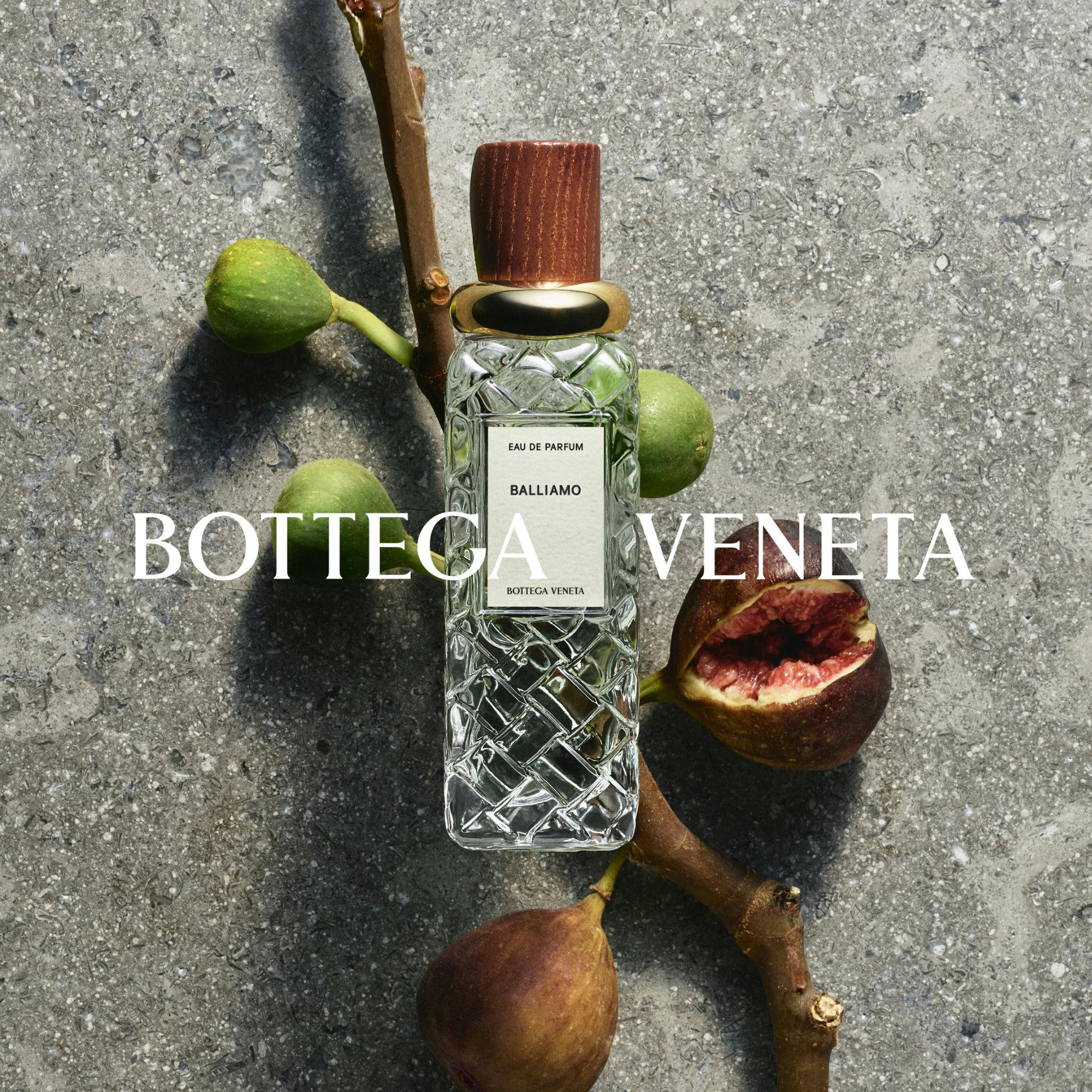 Пляшечки парфумів Bottega такі ж вишукані, як і їхні сумки 26