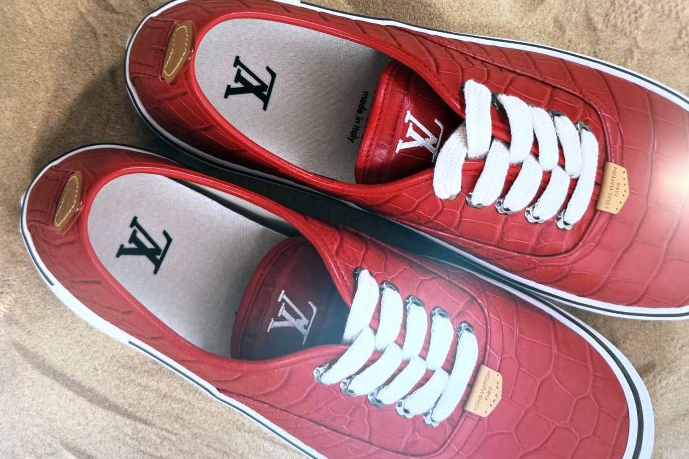 Фарелл увічнив Ванси у стилі Louis Vuitton, на подив самих Vans 3