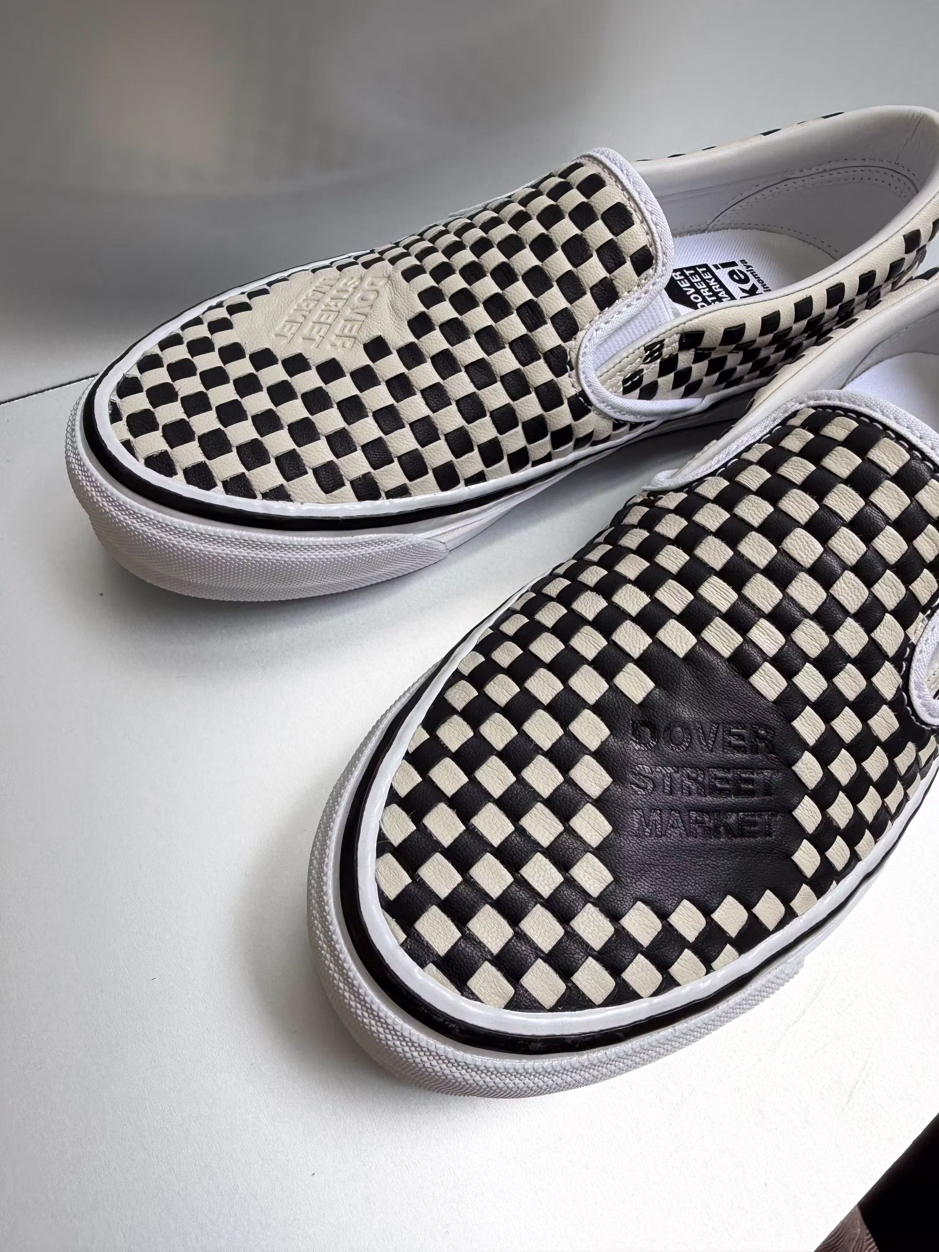 Найкращі кеди Vans ті, що приховують свої історії 19