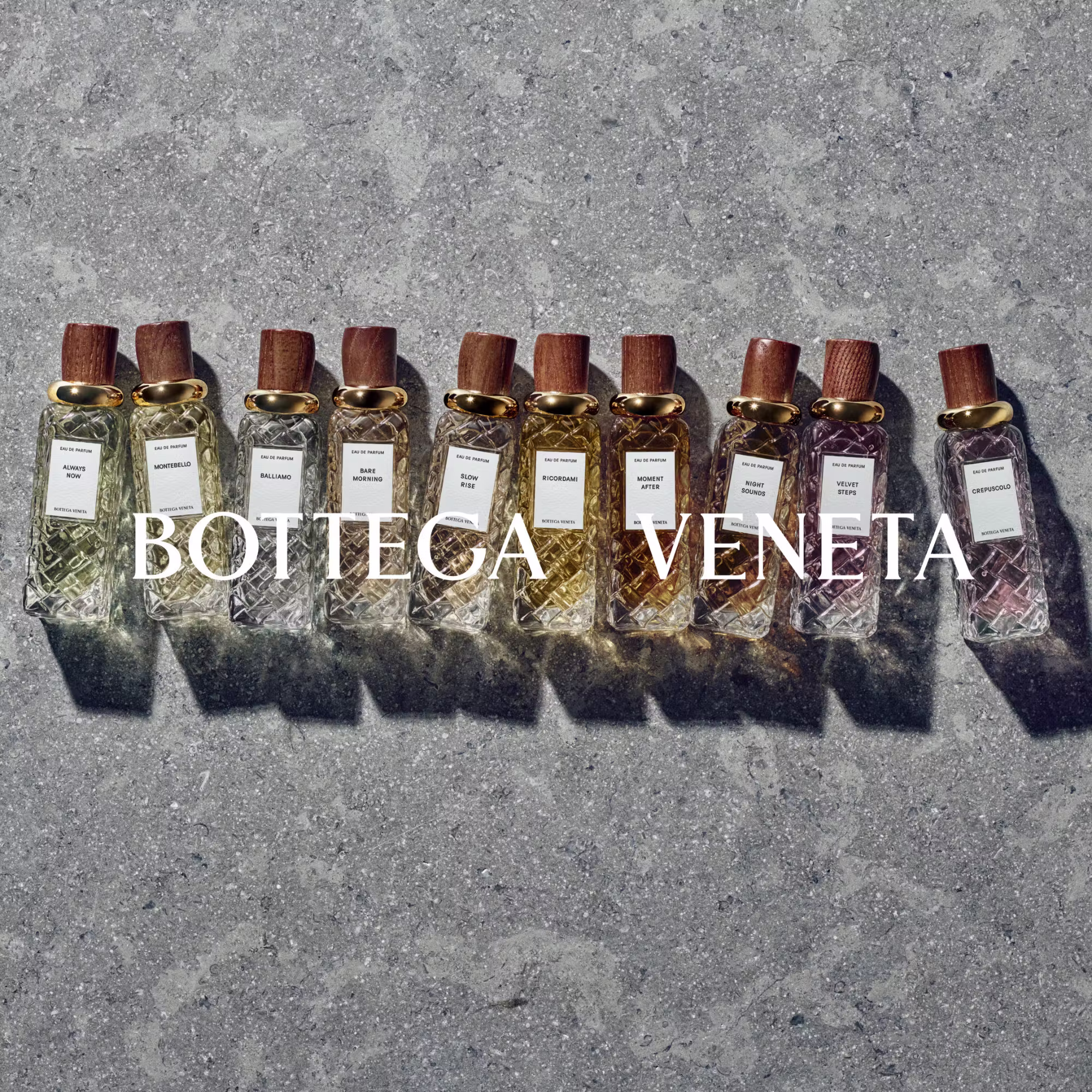 Пляшечки парфумів Bottega такі ж вишукані, як і їхні сумки 15