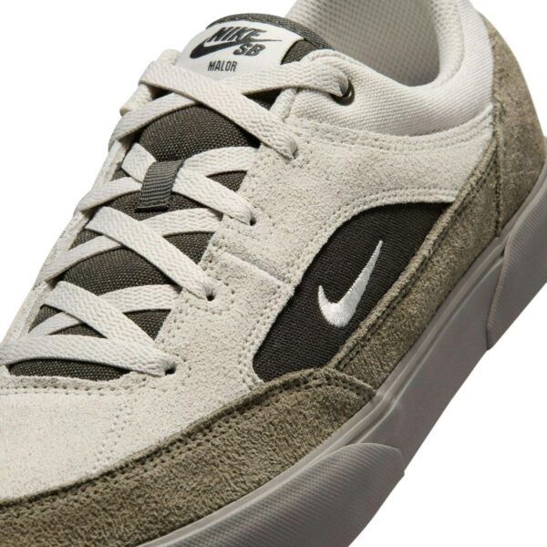 Нездоланна елегантність Malor “Light Bone” від Nike SB: чи готова вона до випробувань?
