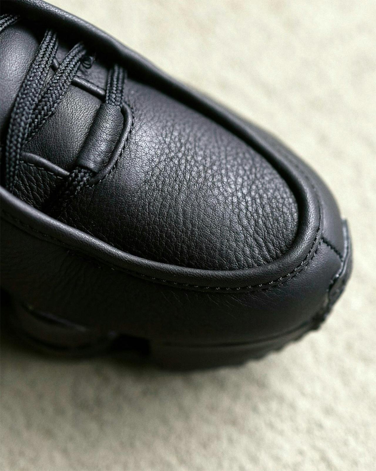 Шкіряні Nike Shox TL у стилі Wallabee: Технології на межі мистецтва 3