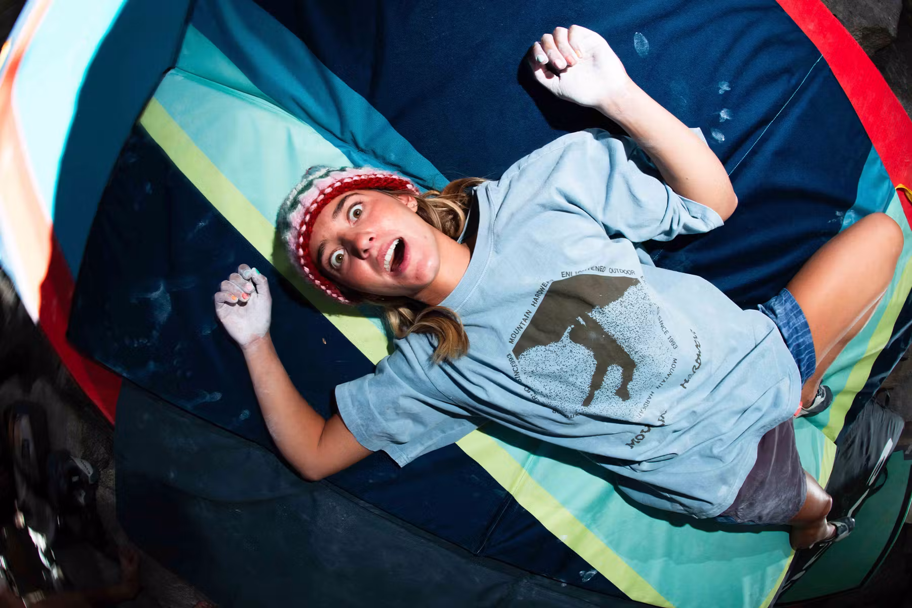 Плаваючи на вершину з Mountain Hardwear 13 Плаваючи на вершину з Mountain Hardwear 13