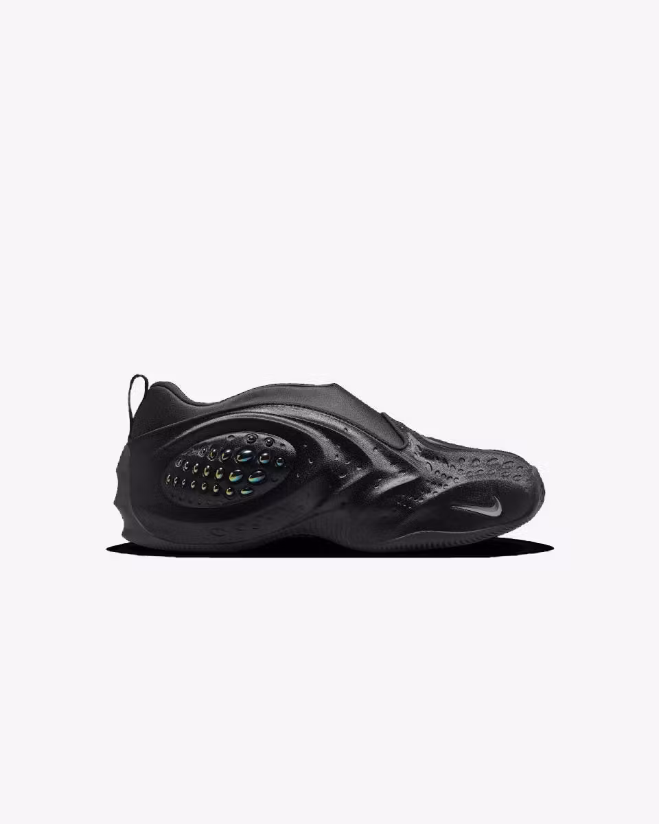 Сім найкращих кросівок тижня: від Nike до Vans 11
