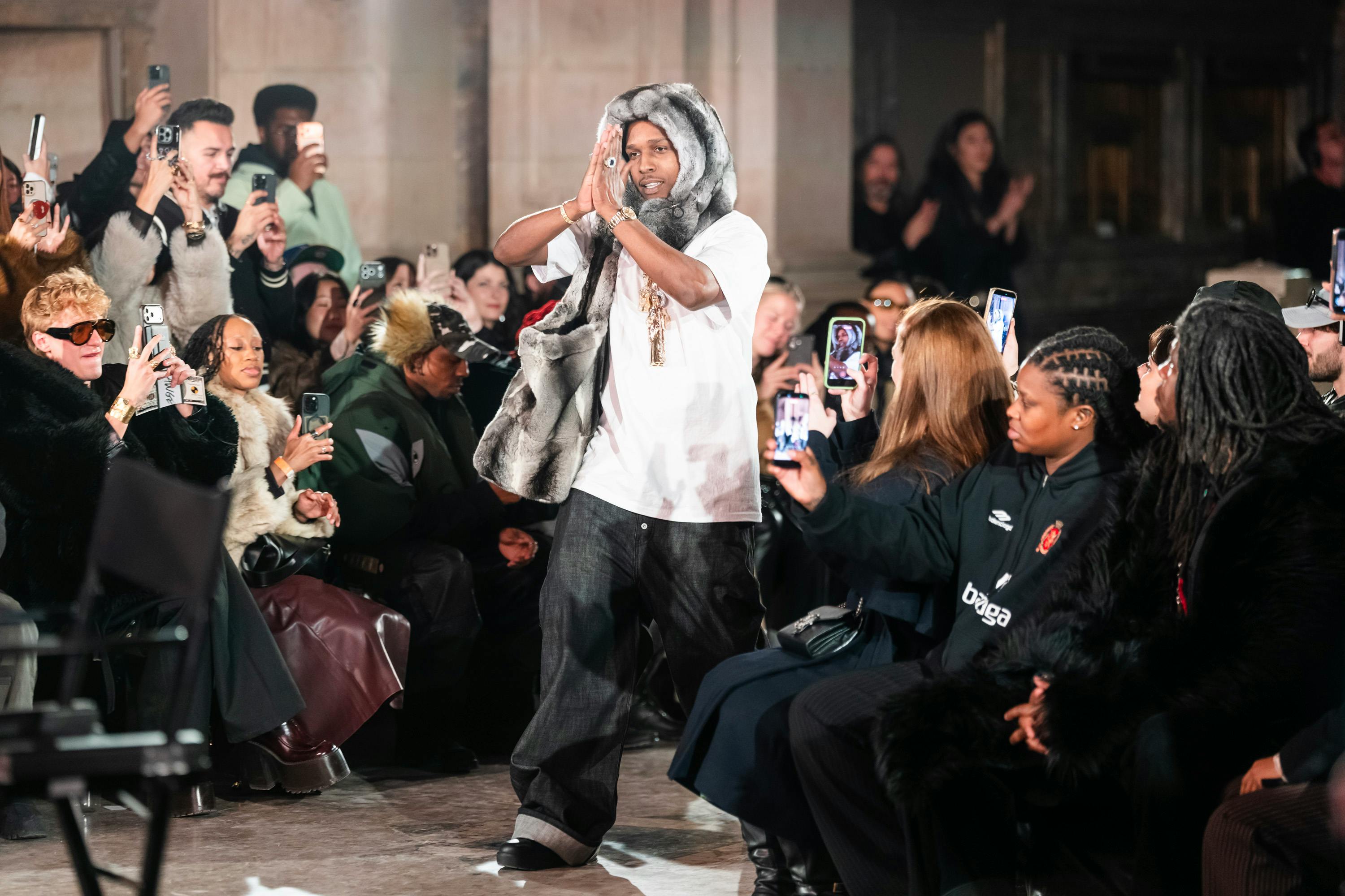 Чи справді модний бренд AWGE від A$AP Rocky реальний? 2 Чи справді модний бренд AWGE від A$AP Rocky реальний? 2