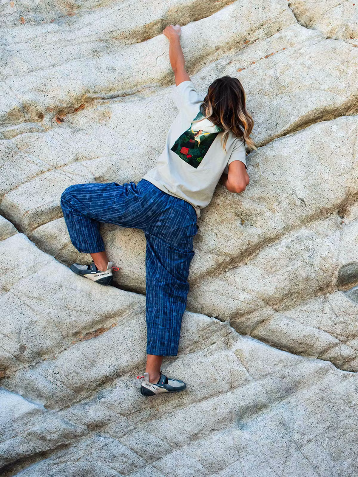 Плаваючи на вершину з Mountain Hardwear 10 Плаваючи на вершину з Mountain Hardwear 10