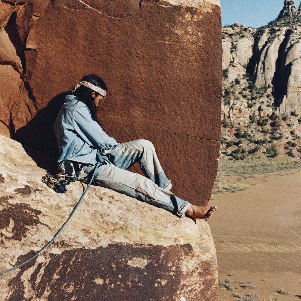 Задоволення видобутих Levi’s для канадського деніму, готового до скельного виступу