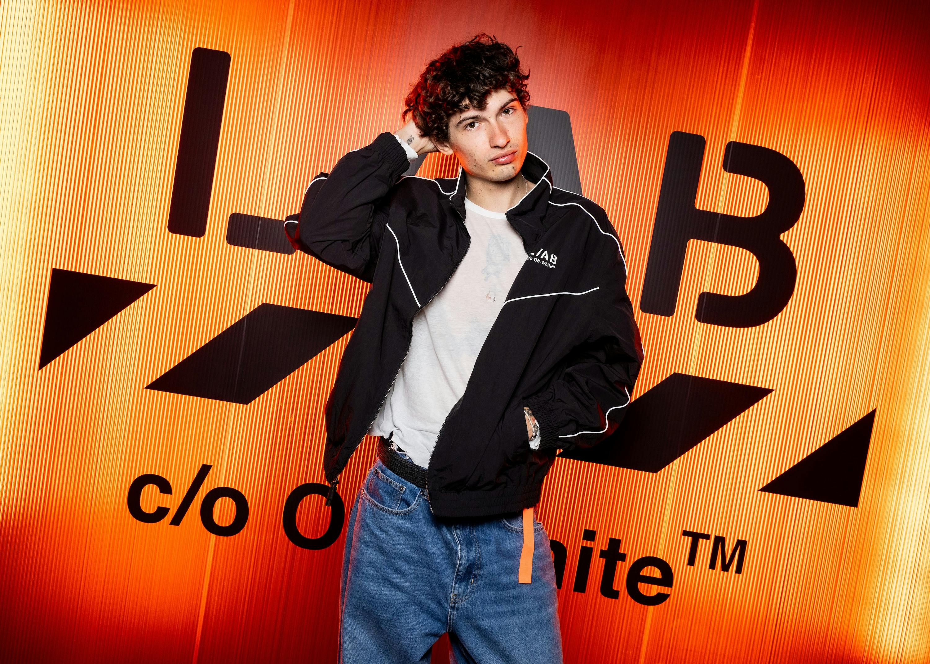 L/AB від Off-White™ освоює підземелля Лос-Анджелеса 40 L/AB від Off-White™ освоює підземелля Лос-Анджелеса 40