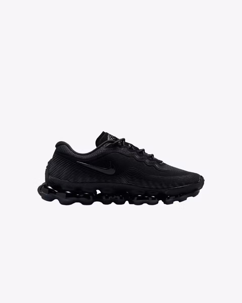 Сім найкращих кросівок тижня: від Nike до Vans 10