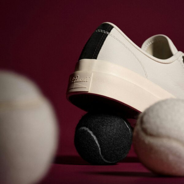 Перший рядок Converse Jack Purcell: розкіш з усмішкою