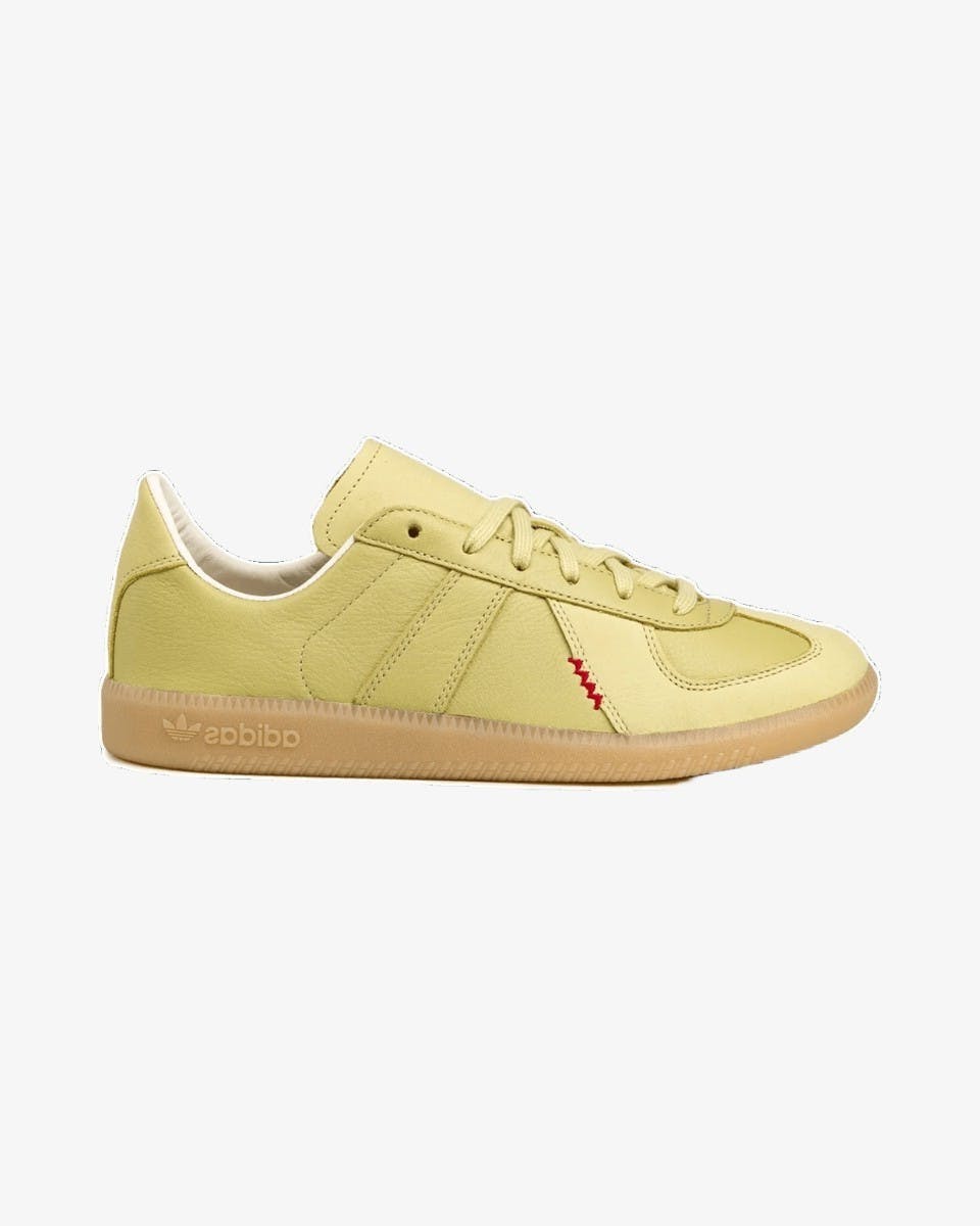 Від Saucony до adidas: огляньте найкращі кросівки тижня 9