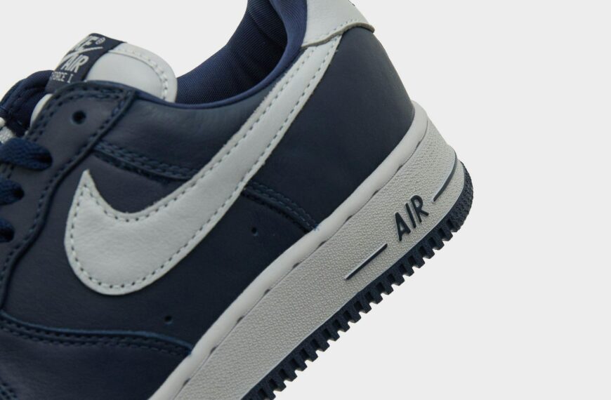 Неперевершений військово-морський Air Force 1 від Nike: подорож у 2001 рік