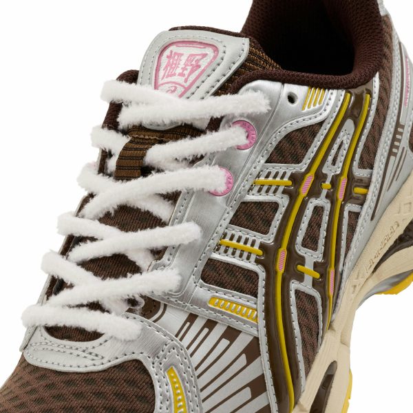Солодкі татусеві кросівки ASICS від Vandy the Pink ідеальна знахідка