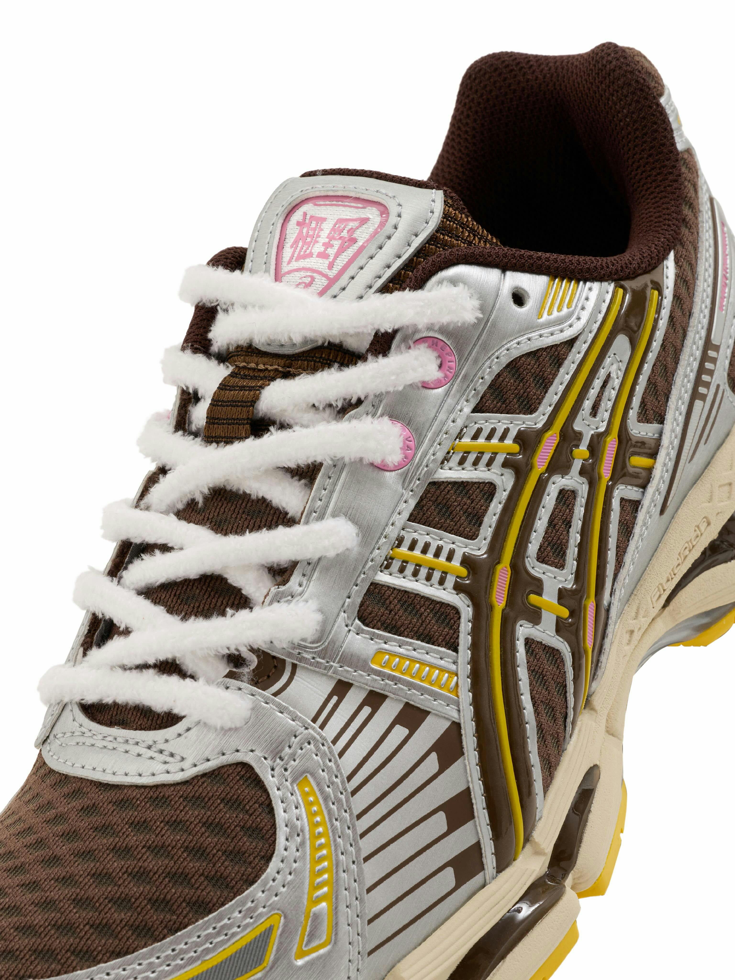 Солодкі татусеві кросівки ASICS від Vandy the Pink ідеальна знахідка 2