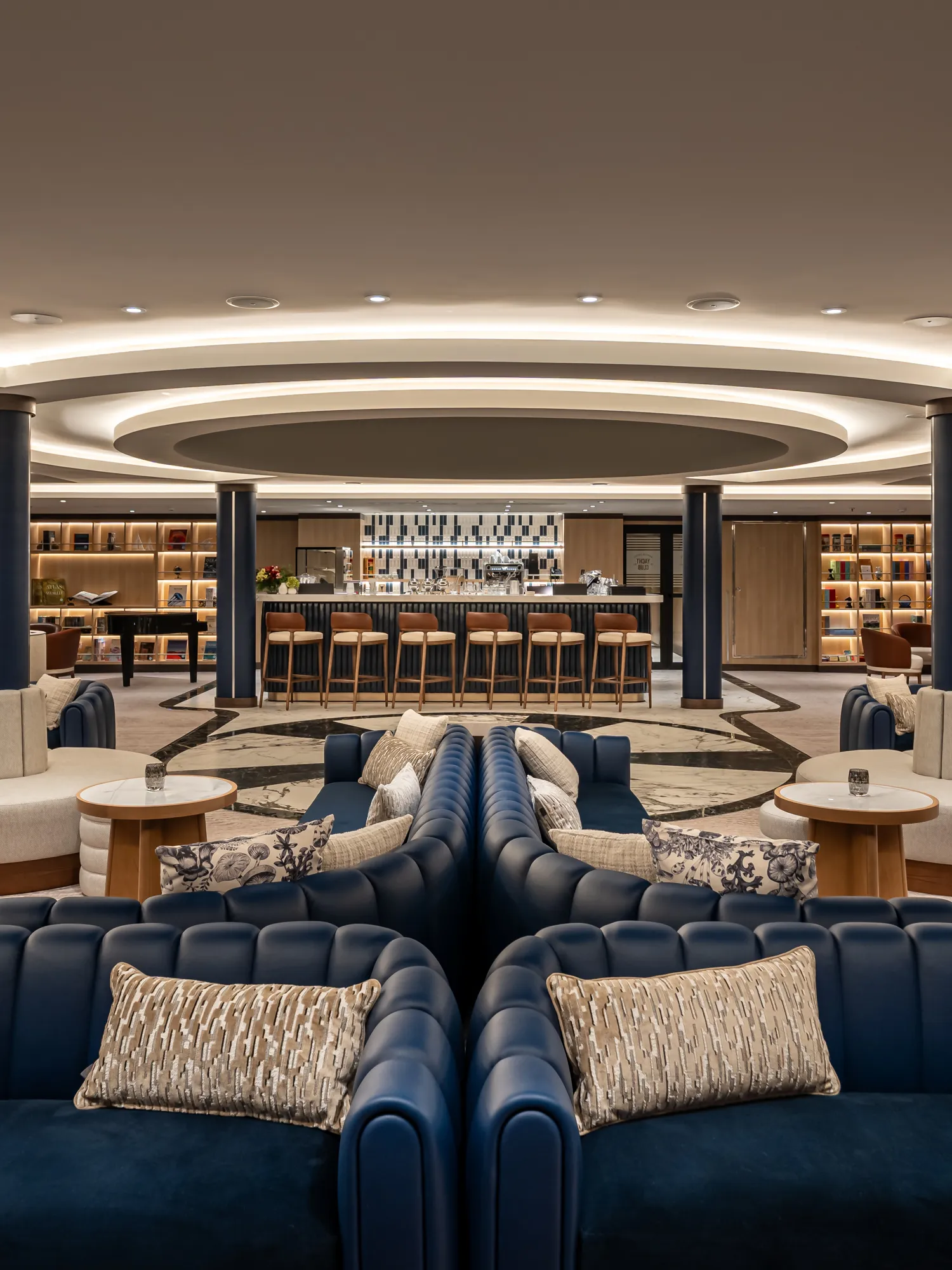 Чи чули ви про круїз переміщення? Чому деякі мандрівники обожнюють ці маловідомі плавання 11