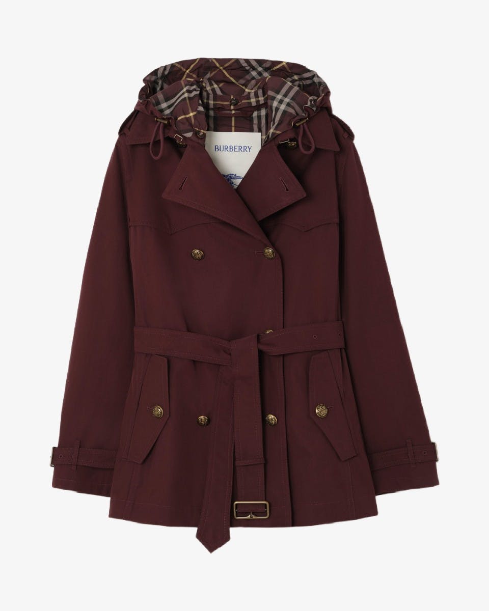 Вересень кличе. На щастя, Burberry має саме те, що потрібно. 26