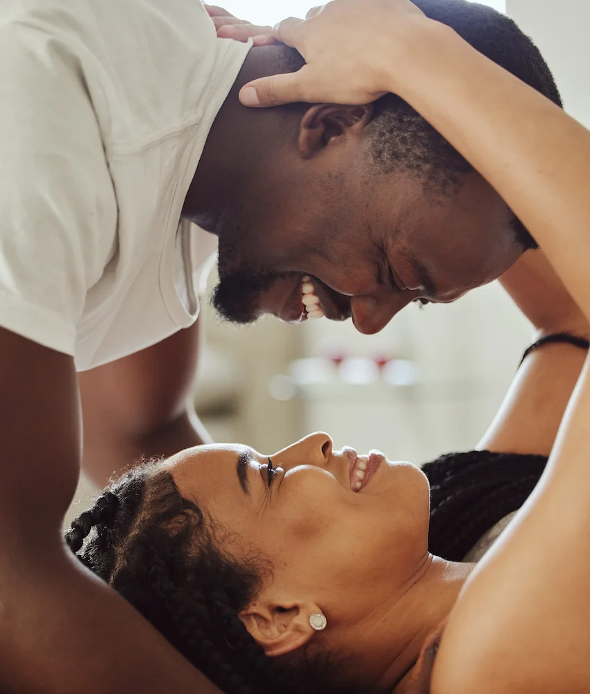 Чарівні слова, що пробуджують бажання: 10 фраз, які жінки промовляють, коли завойовують чоловічі серця 3