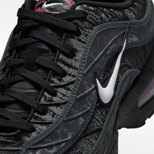 Оксамитові й досконалі: Чорні Air Max Joga Bonito від Nike