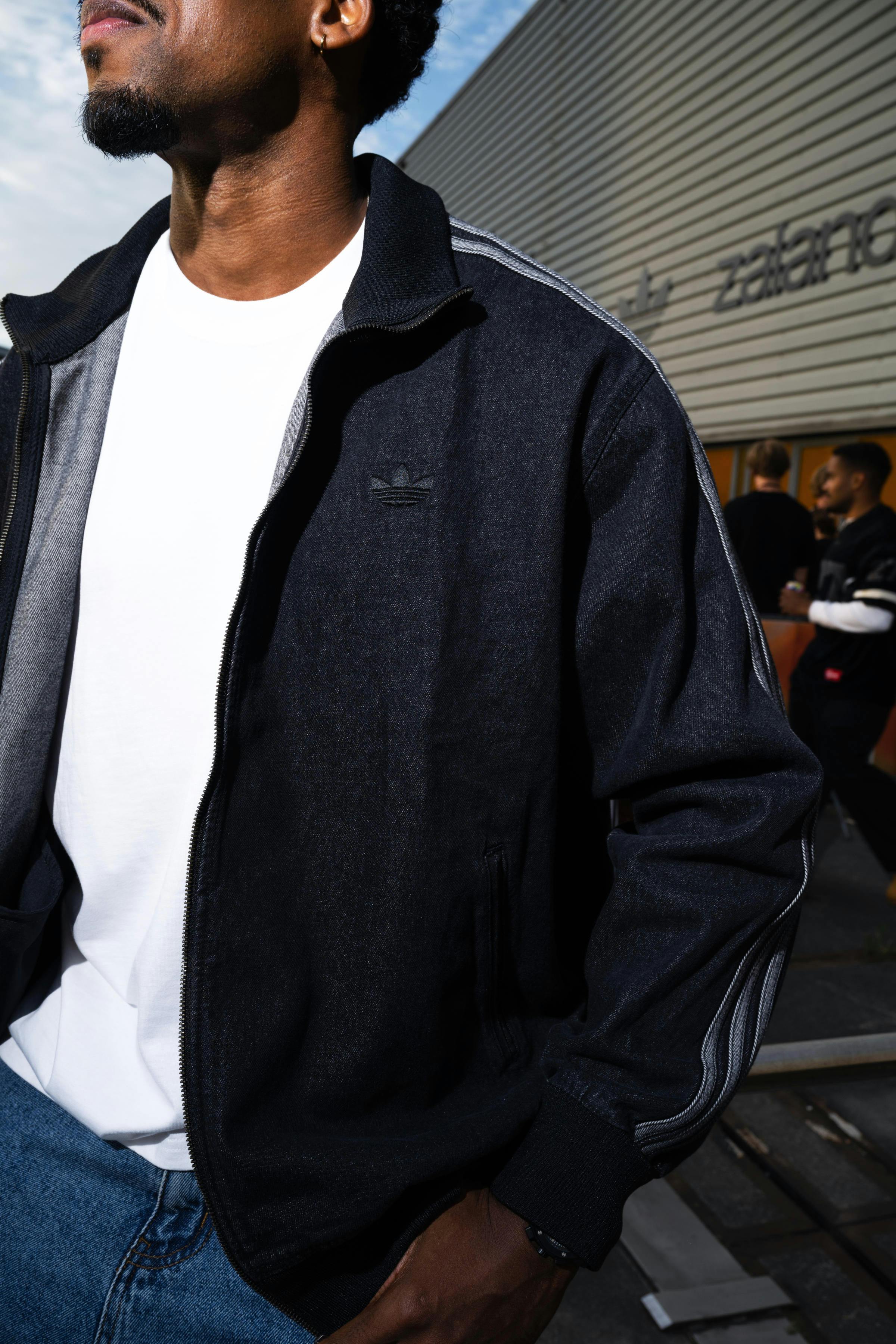 Заландо оселив епіцентр стрітвіру на вулицях Амстердама з Adidas Originals 17