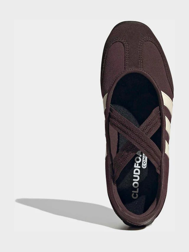 Шоколадна Елегантність: Mary Jane від Adidas Barreda 8