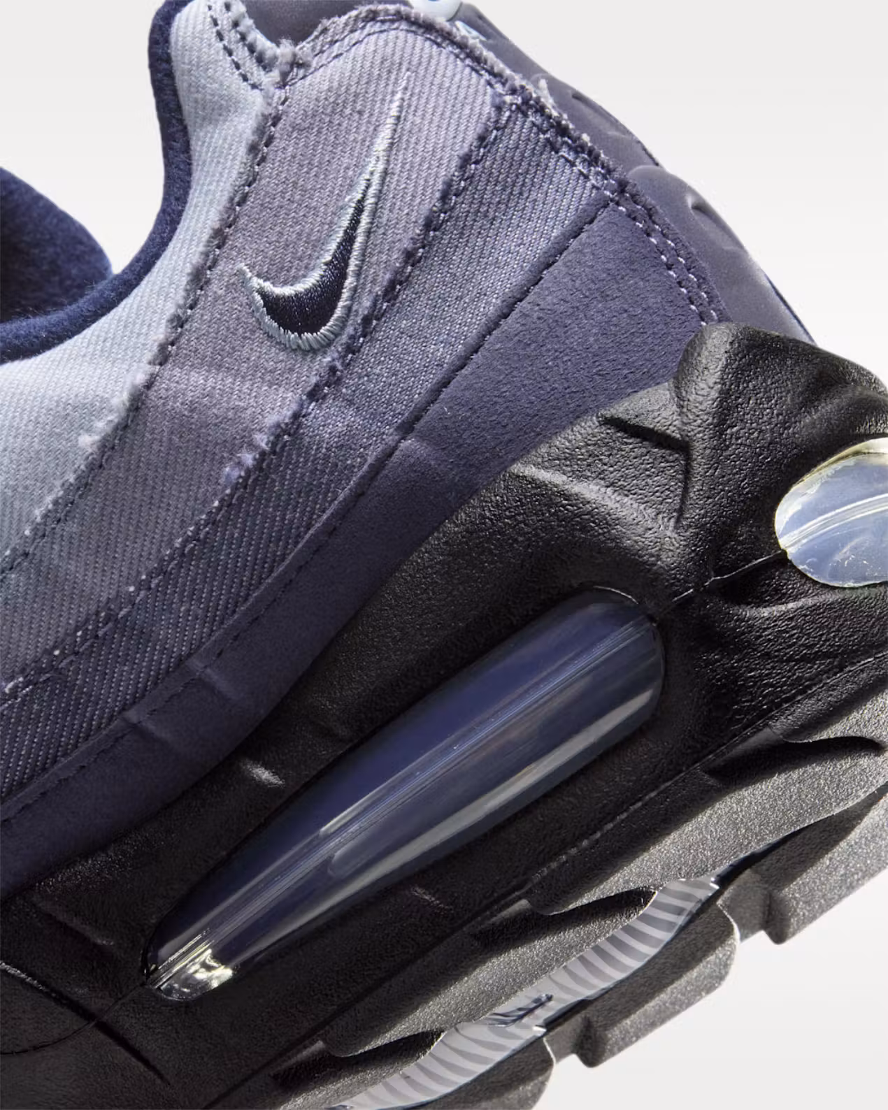 Легендарні Air Max 95: Оксамитова свіжість поза шаблонами 3