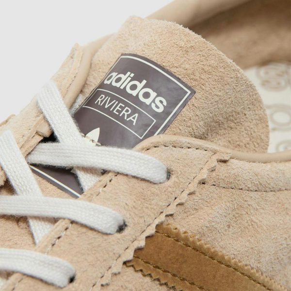 Замшева Рівера від Adidas прагне свого тютюнового моменту