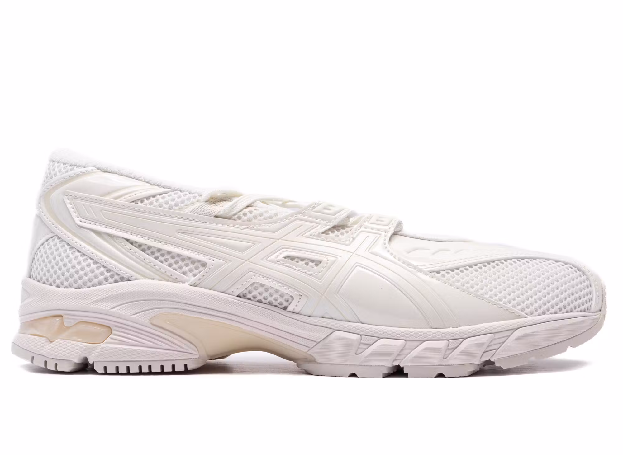 Балетна елегантність у технологічному серці GEL-DS Trainer від ASICS 8