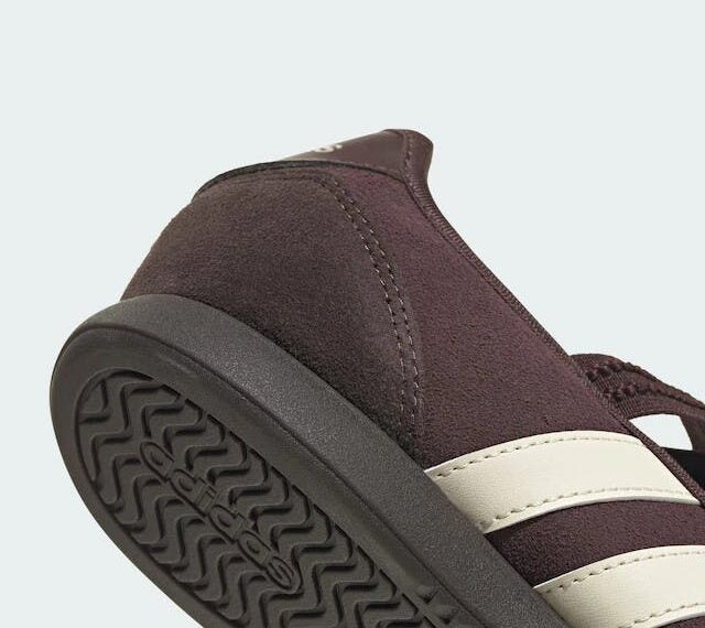 Шоколадна Елегантність: Mary Jane від Adidas Barreda