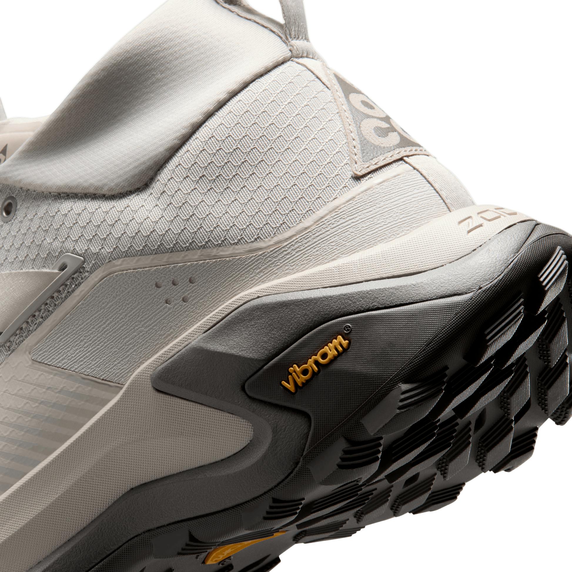 Незбагненна елегантність кремових Nike ACG Zegama: вершина досконалості у світі трекінгового взуття 4
