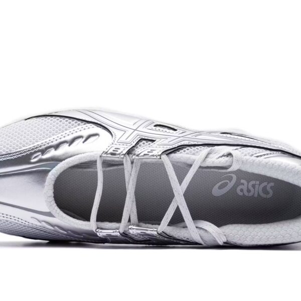 Балетна елегантність у технологічному серці GEL-DS Trainer від ASICS