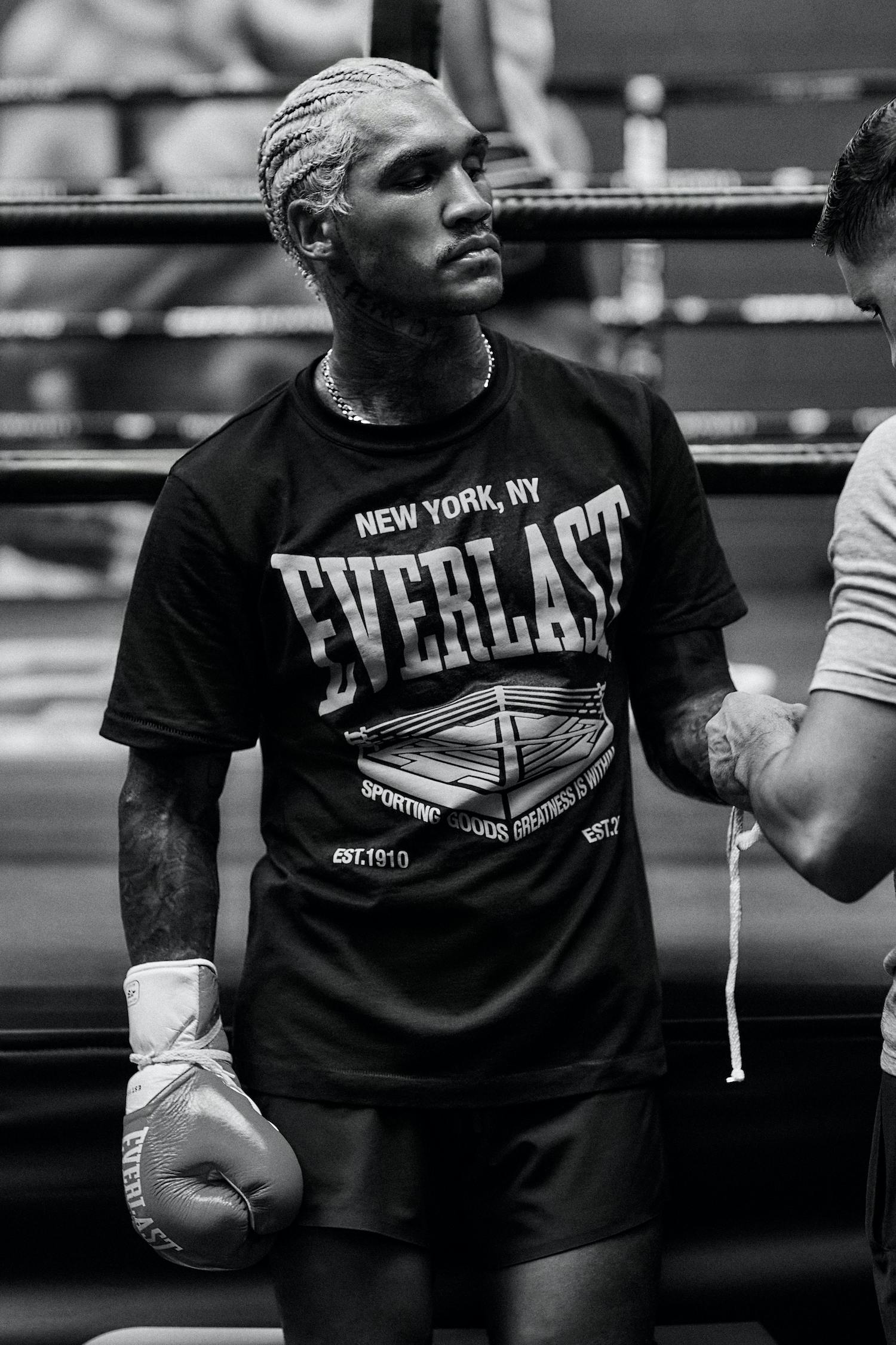 Енергія Темного Лицаря Конора Бенна: Симфонія Off-White та Everlast 12