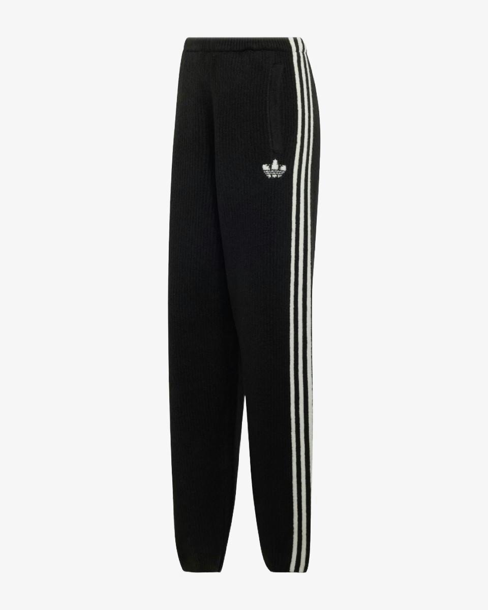 Дженні та adidas досконало знають, як оживити класику 20