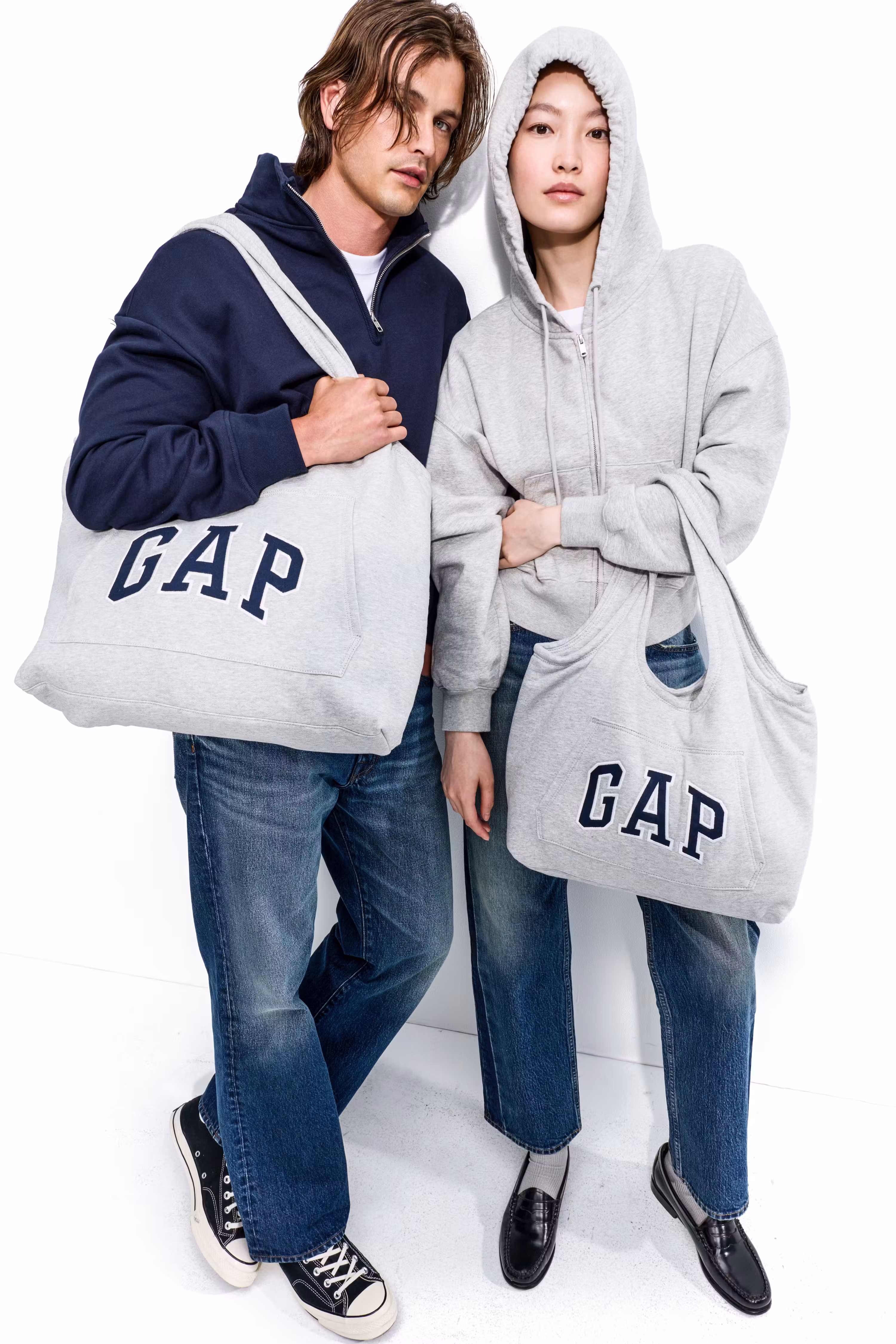 Колишній креативний директор Coach тепер створює сумки для Gap 7