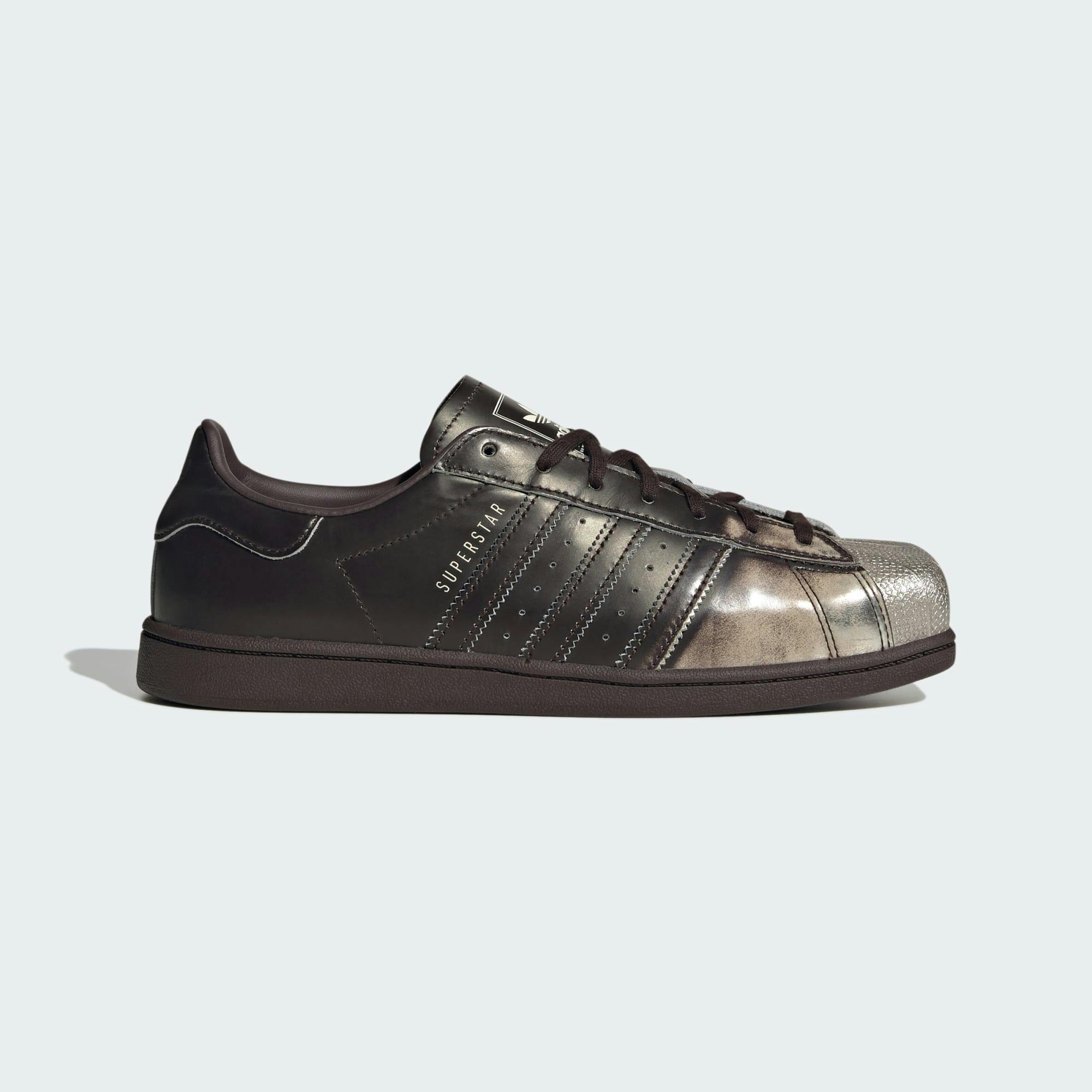 Сяйво Зірки: Нова Ера Adidas Superstar 4