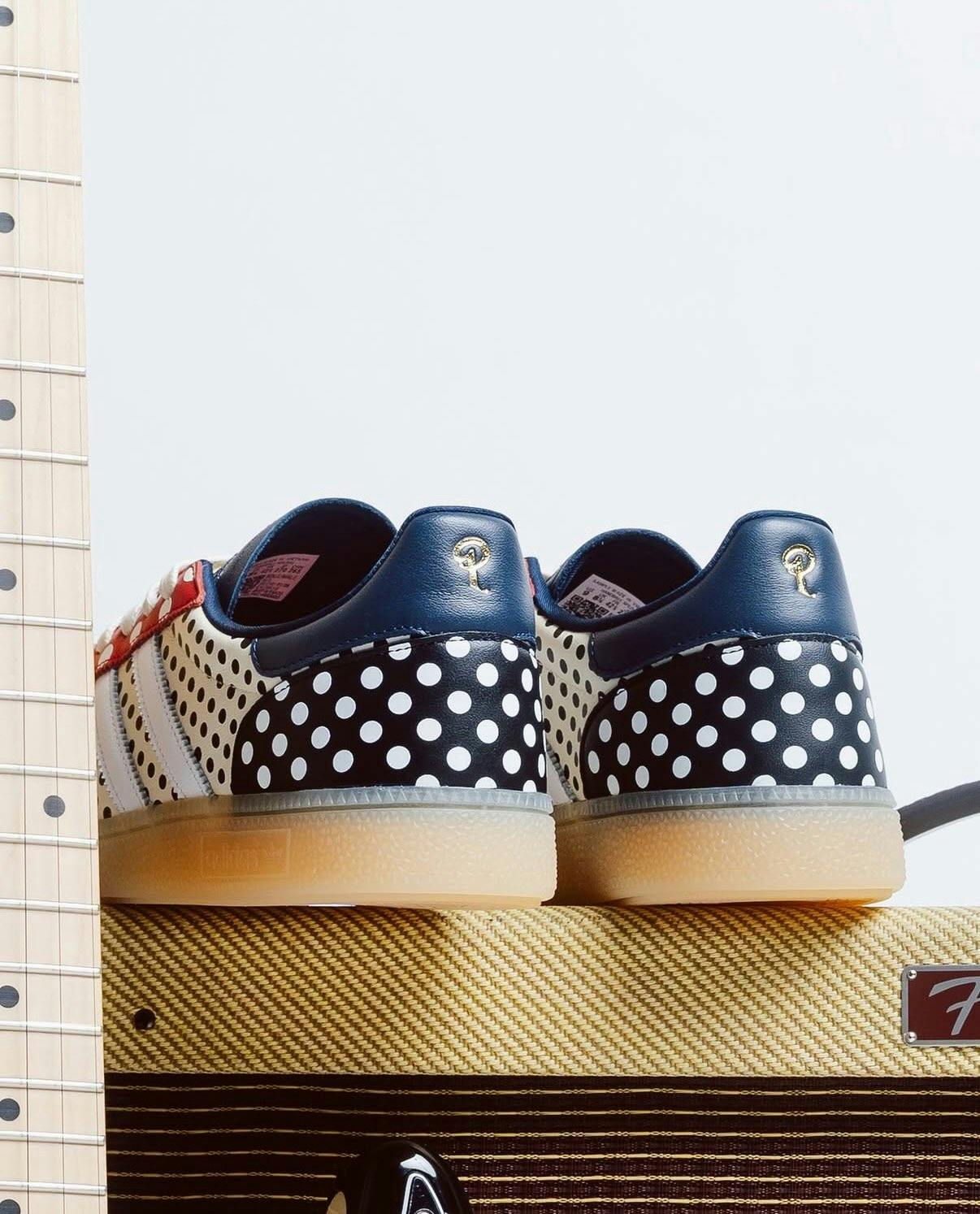 Легенда Блюзу: Adidas Spezial, що Одягає Зірку 11 Легенда Блюзу: Adidas Spezial, що Одягає Зірку 11